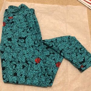 Lularoe os leggings